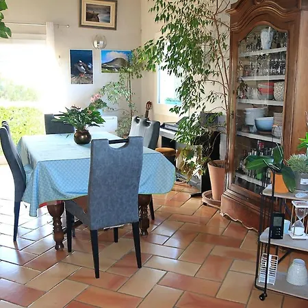 Holiday home Maison Avec Piscine Privee Et Jardin Vue Montagnes